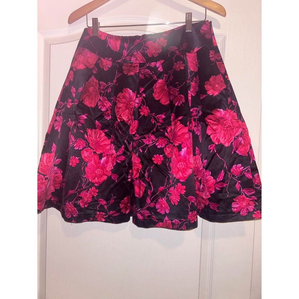 Talbots black red roses floral a line full pleated skater skirt woman's 12 10